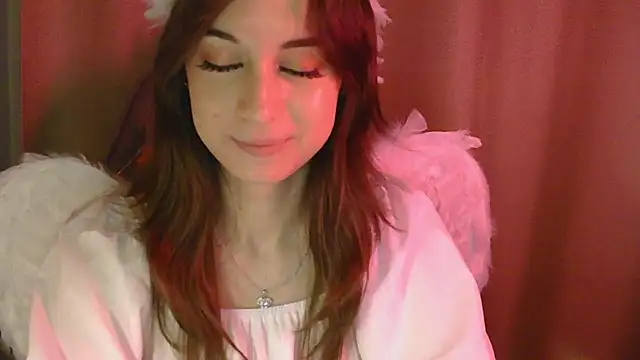 VeraLush online show from November 2025 01:46:01 PM