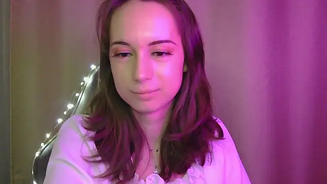 VeraLush online show from November 2025 01:40:01 PM