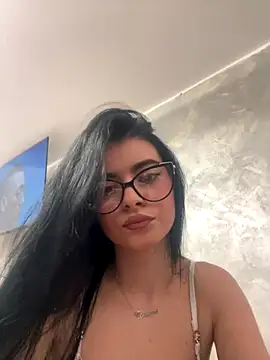 MissHerra2 online show from November 2025 04:51:02 PM