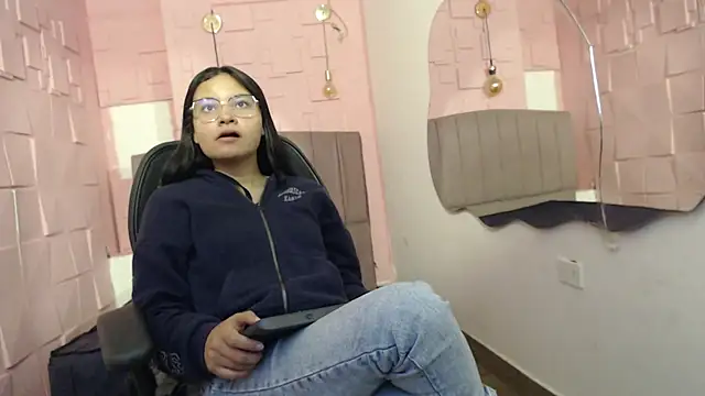  kita online show from October 2025 01:36:03 PM