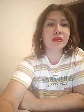 Ambika beauty online show from November 2025 03:01:02 PM