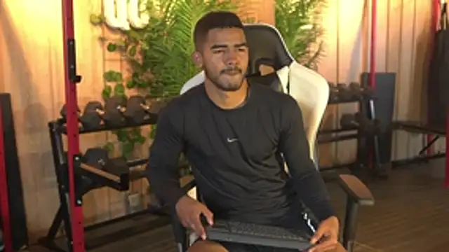 Reik Vonn online show from December 2025 12:20:01 PM