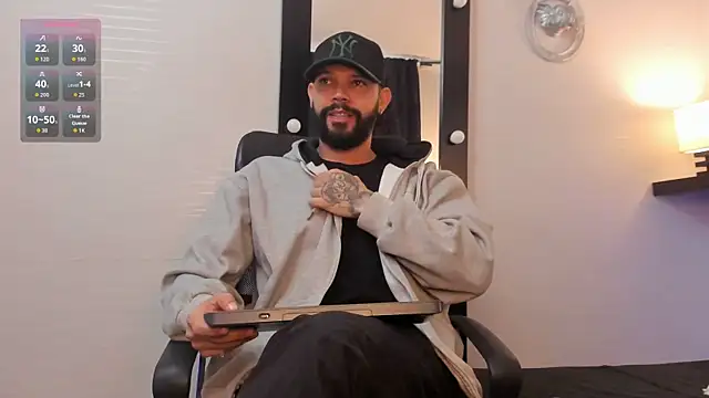 AlukardBig online show from January 2026 01:37:02 PM