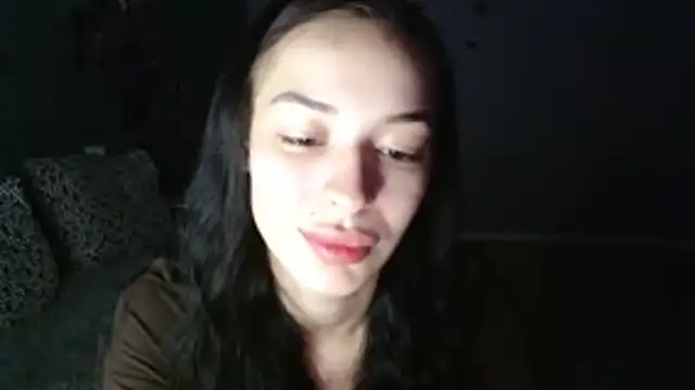 Daphne Darkthorn online show from November 2025 03:40:02 AM