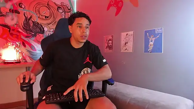 Adrian Volt online show from October 2025 08:31:02 PM