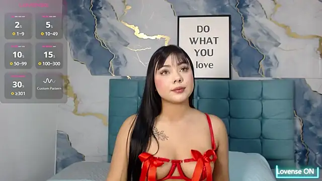 Mariiiana01 online show from October 2025 09:06:01 PM