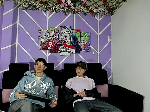 heyy noah11 online show from February 2026 01:09:02 PM