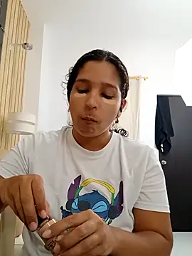 Belindamuller online show from January 2026 11:18:01 PM