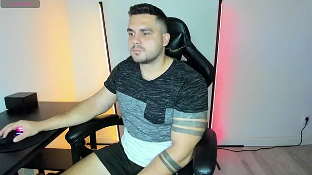 Danielbateson online show from October 2025 10:47:01 AM