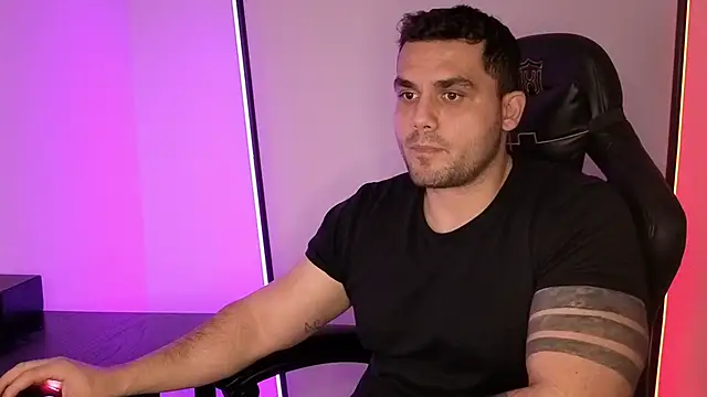 Danielbateson online show from January 2026 02:19:02 PM