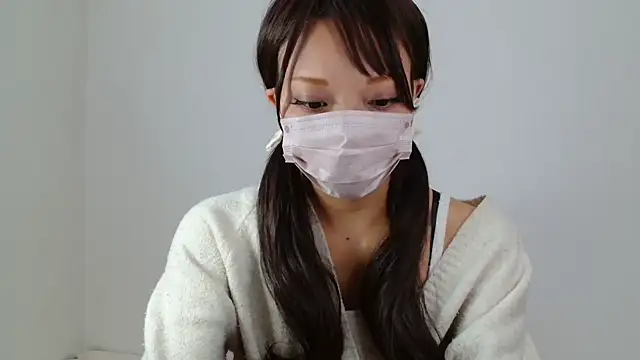 Ichikachan online show from November 2025 03:38:02 AM