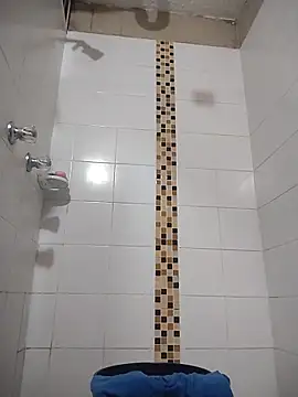 Snapshot of SlingingAsteroid chatting on October 2025 05:37:01 PM SlingingAsteroid online show from October 2025 05:37:01 PM