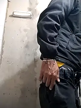 SlingingAsteroid online show from November 2025 07:38:01 PM