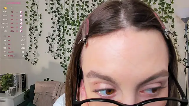 sweet and flirt online show from November 2025 07:19:01 AM