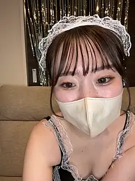 Snapshot of yura_ra_ra chatting on February 2026 02:18:01 PM yura ra ra online show from February 2026 02:18:01 PM