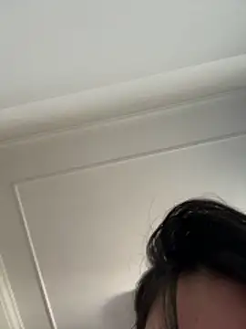 Snapshot of yiyi_3523 chatting on March 2026 07:46:02 AM yiyi 3523 online show from March 2026 07:46:02 AM