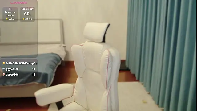 Snapshot of yiyi_3523 chatting on March 2026 03:04:02 PM yiyi 3523 online show from March 2026 03:04:02 PM