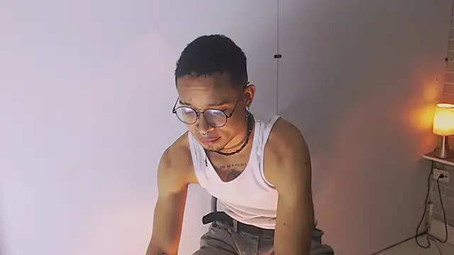 Jayden Morris online show from March 2026 07:17:02 PM