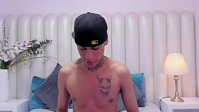 GaelCarter online show from October 2025 04:24:01 AM