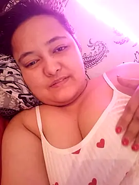 MollyJanette online show from November 2025 07:57:01 AM