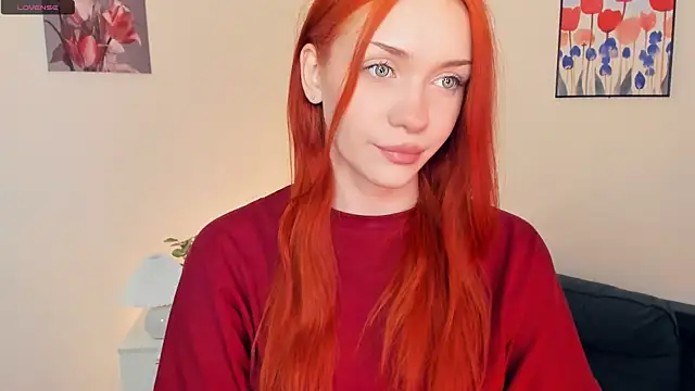 Snapshot of Foxy_blush chatting on December 2025 08:15:01 PM Foxy blush online show from December 2025 08:15:01 PM