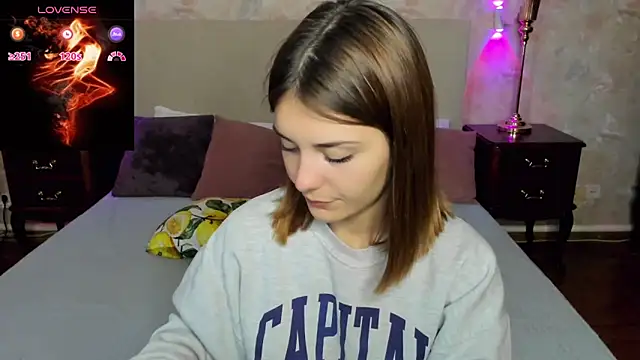 MargoChill online show from October 2025 02:07:01 PM