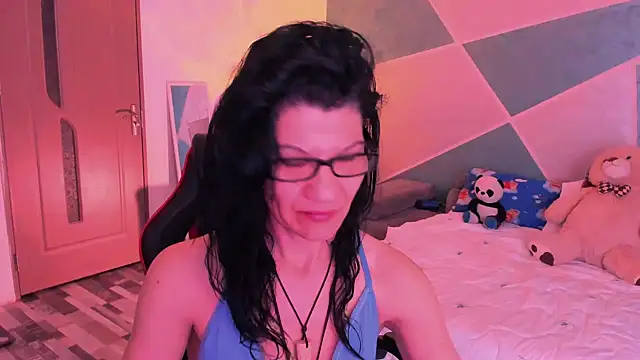 Snapshot of SweetSin40 chatting on April 2026 10:29:02 PM SweetSin40 online show from April 2026 10:29:02 PM