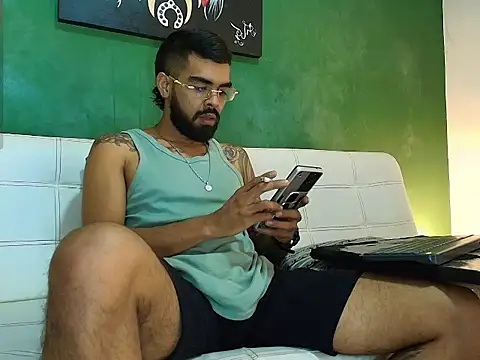 black kameron  online show from January 2026 12:47:02 AM