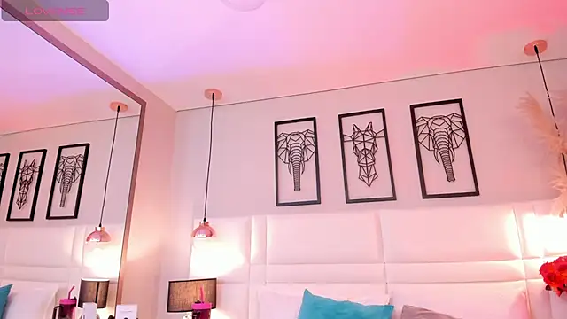 Ari lynn  online show from November 2025 03:40:02 AM