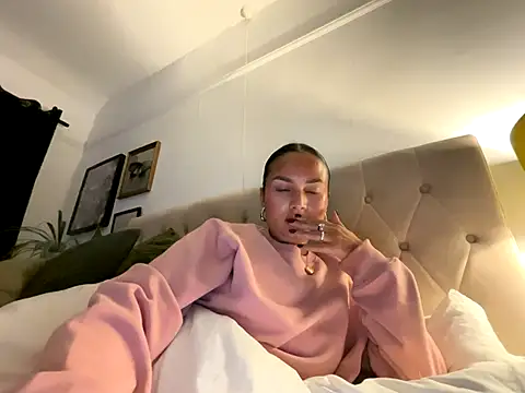 sexygoddessjessy online show from October 2025 07:47:02 PM