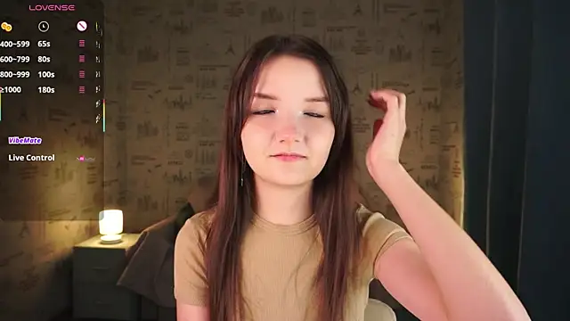  Cute World  online show from November 2025 09:08:01 PM