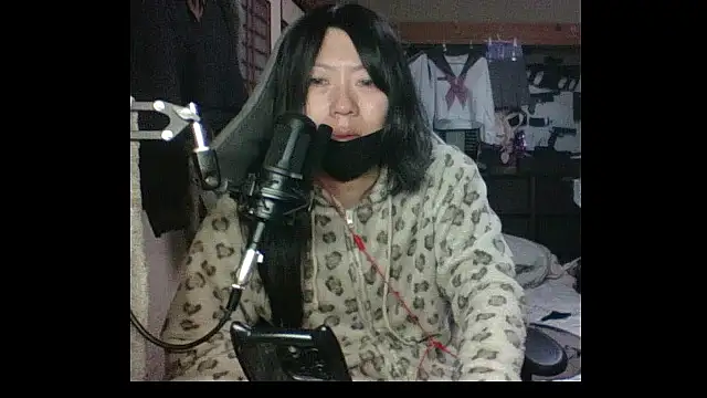 Snapshot of harinyanxxx chatting on December 2025 07:09:01 PM harinyanxxx online show from December 2025 07:09:01 PM