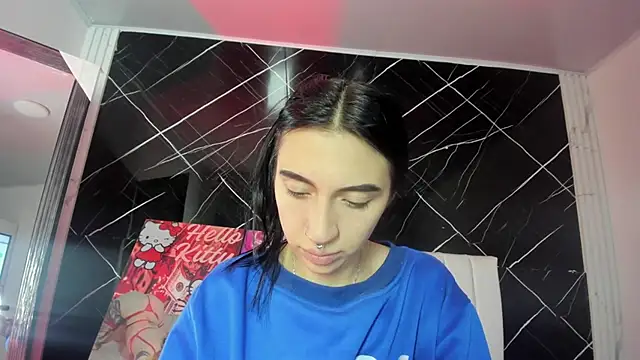 Snapshot of Candy_leilaa3 chatting on November 2025 04:59:02 AM Candy leilaa3 online show from November 2025 04:59:02 AM