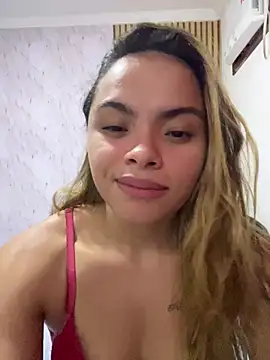 Snapshot of safadinhaquenteW chatting on February 2026 03:57:01 AM safadinhaquenteW online show from February 2026 03:57:01 AM