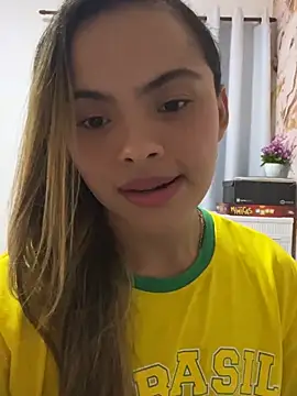 Snapshot of safadinhaquenteW chatting on June 2026 04:08:02 PM safadinhaquenteW online show from June 2026 04:08:02 PM