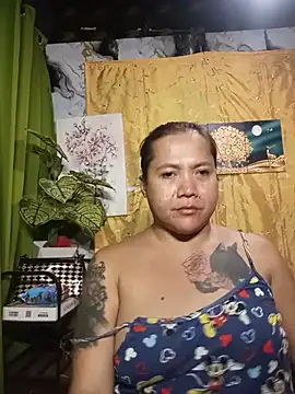 trishacummerts online show from July 2026 01:03:01 PM