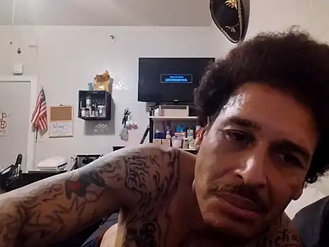 Snapshot of swipeswanger chatting on February 2026 04:44:02 AM swipeswanger online show from February 2026 04:44:02 AM