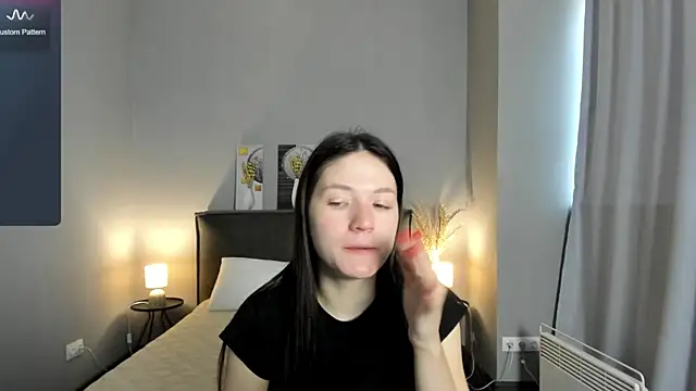 ChillGato online show from October 2025 01:39:01 AM