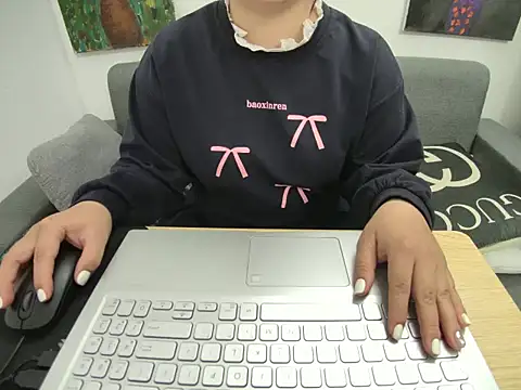 Hanna Mina online show from February 2026 09:30:02 AM