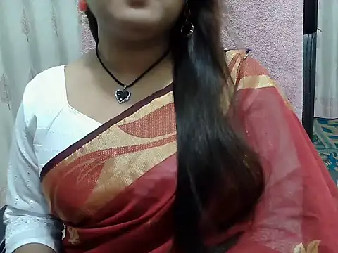 Snapshot of SexyRani2000 chatting on June 2026 01:32:02 PM SexyRani2000 online show from June 2026 01:32:02 PM