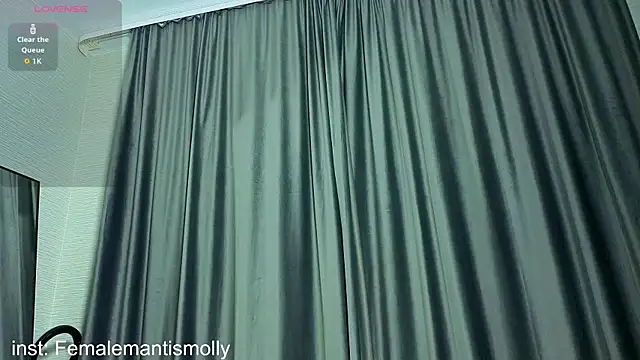 MissPompadure online show from November 2025 02:01:01 AM