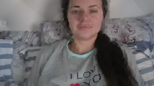 GiaaCaranggi online show from November 2025 06:23:01 AM