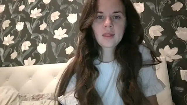 GiaaCaranggi online show from December 2025 08:05:02 PM