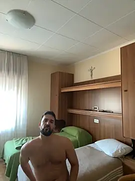 Snapshot of ReDiBastoni90 chatting on October 2025 03:01:02 PM ReDiBastoni90 online show from October 2025 03:01:02 PM