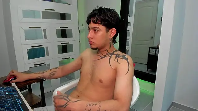 Sky Wild online show from March 2026 08:08:02 PM