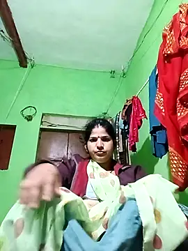 Karishma cute online show from November 2025 04:31:02 PM