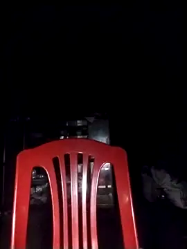 YiyinLy online show from October 2025 08:15:02 PM