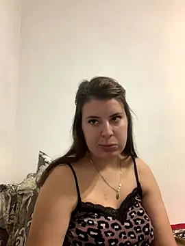 MiraCastellon online show from November 2025 11:44:01 AM