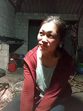 siusiu-00 online show from October 2025 12:34:02 PM