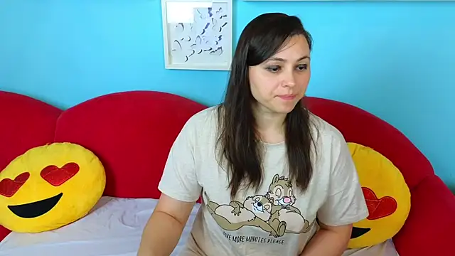 Soft Lilly online show from November 2025 06:08:01 AM